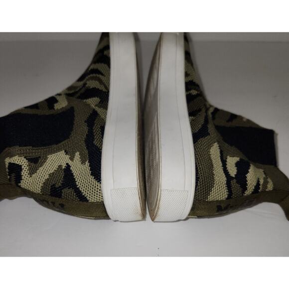 Mudd Size 8 Joanne Woman’s Mesh Sock Camouflage Pull-On Walking Shoes - Picture 11 of 13